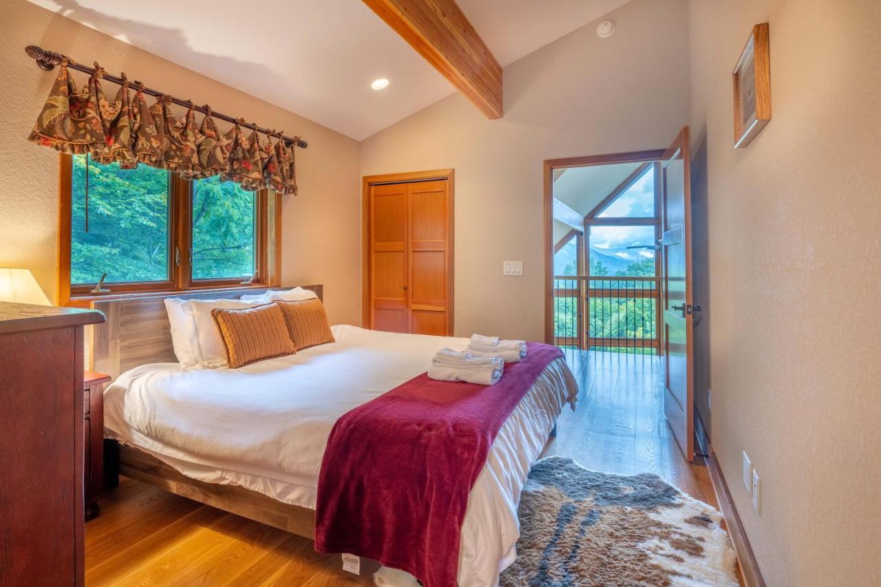 --Mountain Chalet Getaway With Breathtaking View Next To Tail Of Dragon-- รอบบินส์วิลล์ ภายนอก รูปภาพ